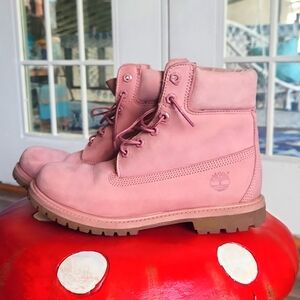 Timberland pink boots